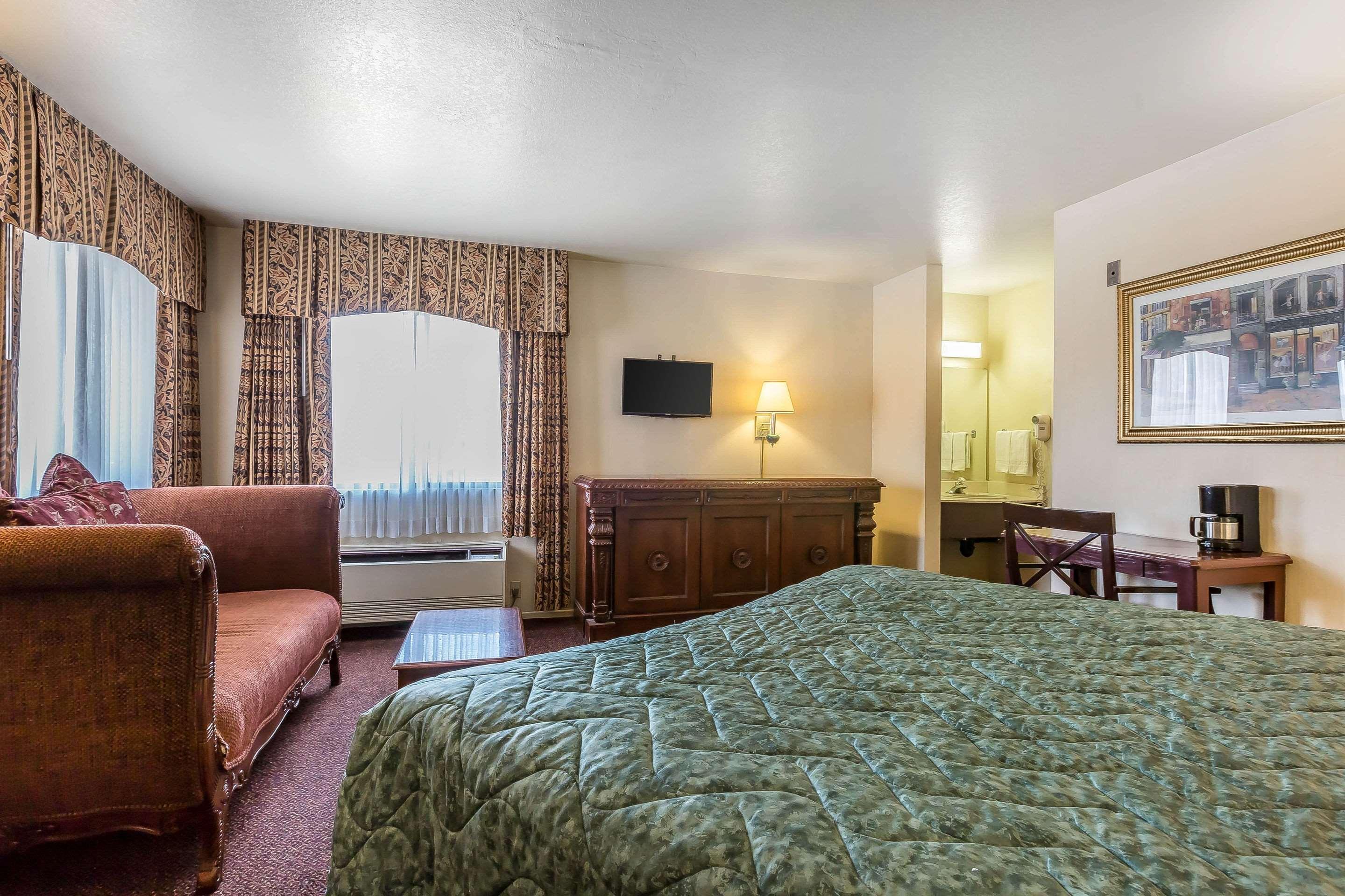 Rodeway Inn Magic Mountain Area Castaic Bagian luar foto